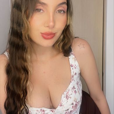 🌹𝗔𝘀𝗵𝗹𝗲𝘆 Be ❤️‍🔥 Added Photo on 2025-04-21