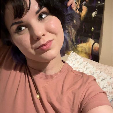 Bella 💝 Added Photo on 2025-02-03