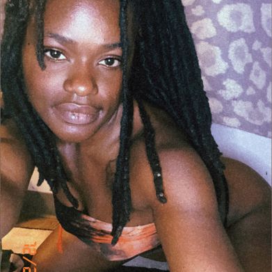 Destiny’s chocolate (chocolatedestinyyyy) Profile Photo Added 2025-02-24