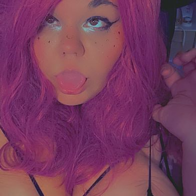 OnlyFans Model Anurah Loveheart (anurahthesubkitten) Profile Image