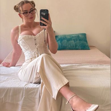 Ema Santi👠 (ema.santi) Profile Photo Added 2025-04-04