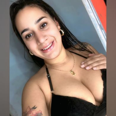 Mia brunnette - La reyna de lo prohibido Added Photo on 2025-06-21