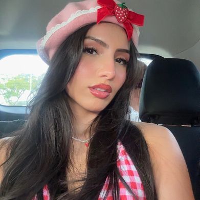 OnlyFans Model Aylin 🩵 (itsaylinn) Profile Image