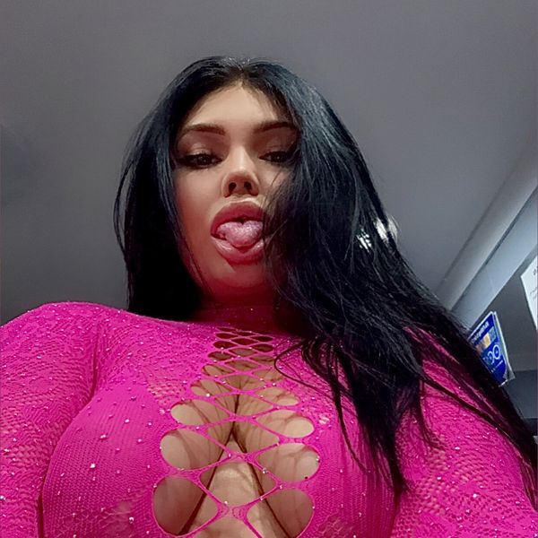 Ara Jade (arababyxxx) OnlyFans profile photo