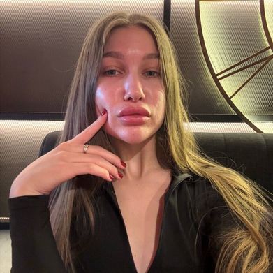 SweetPeach (sweet_peach8) Profile Photo Added 2025-10-24