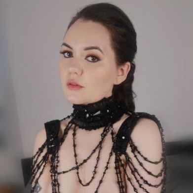 Helly Heresy (helly_heresy_vip) Profile Photo Added 2024-09-14