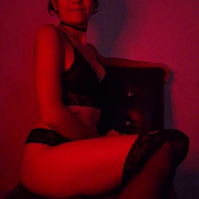 Alessa🌿 (aleunleashed) Profile Photo Added 2025-09-07