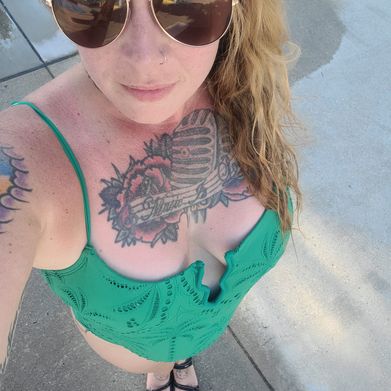 Juniper (juniperxjones) Header Photo Added 2025-09-27