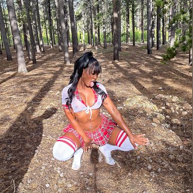 ZuluDoll💋 (zuludoll) Header Photo Added 2025-07-01