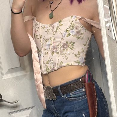 Emma (dixieroseemma) Profile Photo Added 2025-05-08