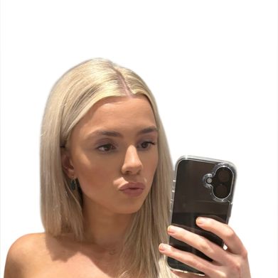 Sabrina (sabrinamasson) Profile Photo Added 2025-09-14