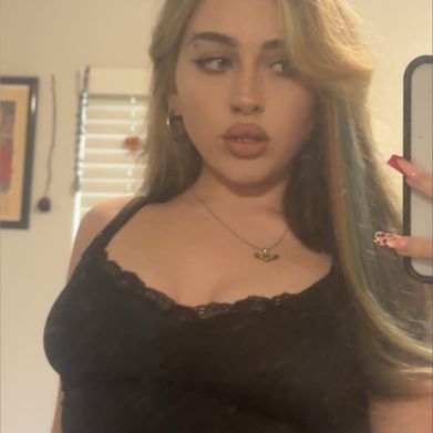 pipes 😽 (pipess) Profile Photo Added 2025-06-22