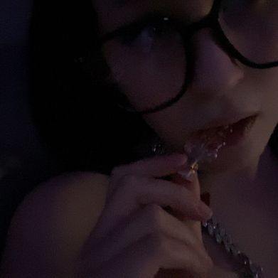 Ella (loistava06) Profile Photo Added 2025-03-19