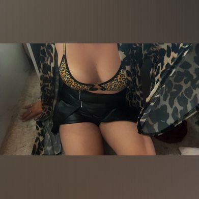 Emily Wild (xemilywild) Header Photo Added 2025-07-31