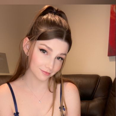 Alexis Bennett (campuscutie23) Profile Photo Added 2025-03-15