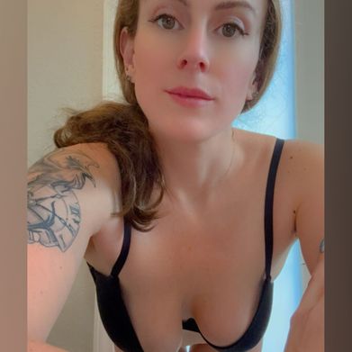 Kitty Cat Chrissy (kittycatchrissy) Profile Photo Added 2025-02-05