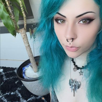 Kat Added Photo on 2025-04-17