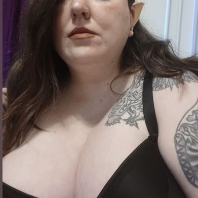 Mistress Lunara (mistresslunara) Header Photo Added 2025-06-06