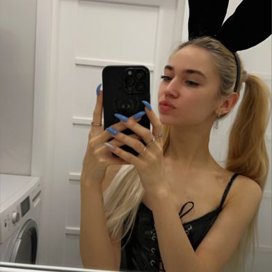 Mary Brown (marybrown01) OnlyFans Profile Image