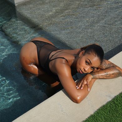 Taby (trainertaby) Header Photo Added 2025-03-13