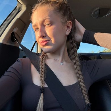 Sophie 💞 (sophiveversee) Header Photo Added 2025-10-29