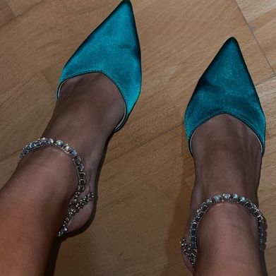 Prettyfeet (twoprettyfeetofficial) Header Photo Added 2025-11-26