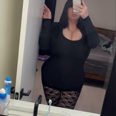 Brittny Renae (brittnyrenae_melons87) Profile Photo Added 2025-11-22