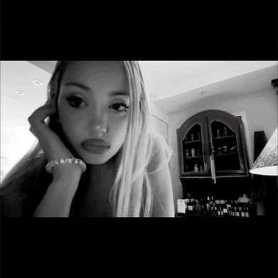 Bella 💕 (sadbunnybella) Header Photo Added 2024-10-30