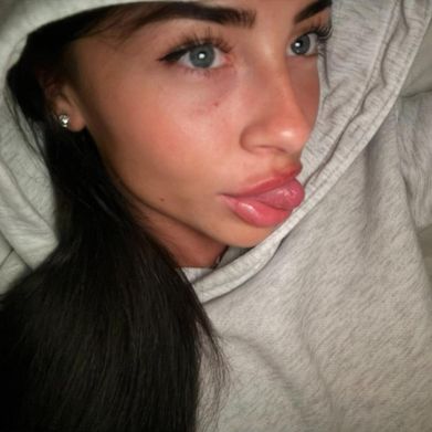 avery ♡ Added Photo on 2024-11-10