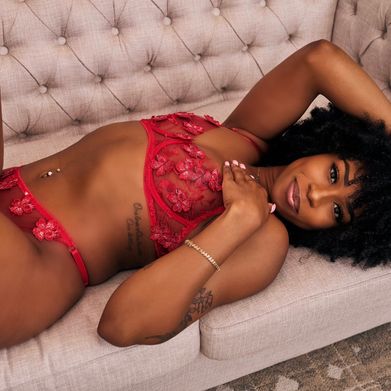 Taby (trainertaby) Header Photo Added 2024-05-28