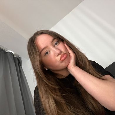 Mara Hoffmann (marahoffmann) Header Photo Added 2025-06-19