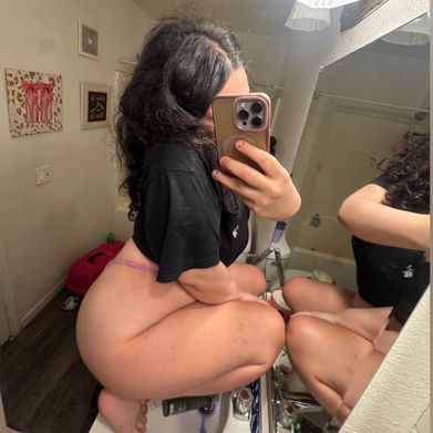 Ariana ochoa🌽⭐️🤰🏻 Added Photo on 2025-05-17