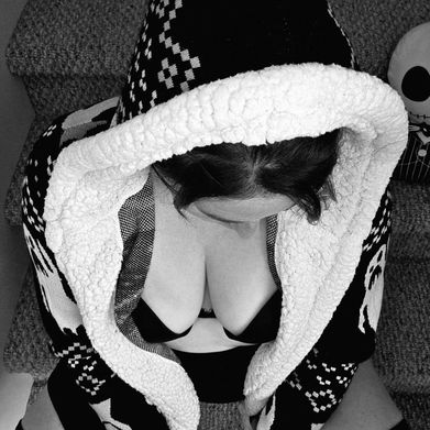 Olivia (time2bnaughti) Profile Photo Added 2025-09-26