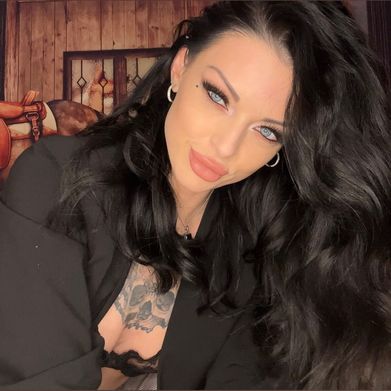 Tera Winters (terawinters) Profile Photo Added 2025-02-03