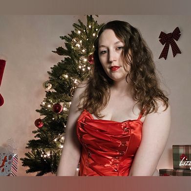 Lizzy (lizzymaestro) Header Photo Added 2024-12-02