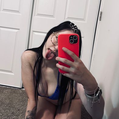 Riley (riley2freaky) OnlyFans Profile Image