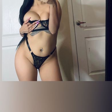 Fancy (fineassmami21) Header Photo Added 2025-02-07