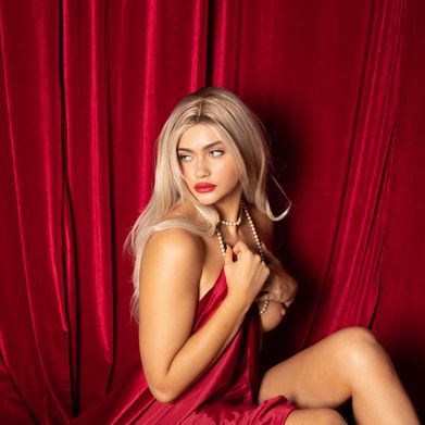 Anna 🇬🇧 (anna_sxcrett) OnlyFans Profile Image