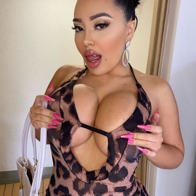 Valentina🍑GREATEST ASS ON ONYLFANS (valentiinaxo) Profile Photo Added 2024-12-30