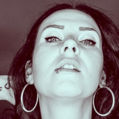 💗 Lara Vixette 💗 BDSM &amp; Medical Gloves (laravixette) Header Photo Added 2024-06-03