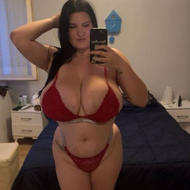 OnlyFans Model Manon 🌸 (manonchalanceee) Profile Image