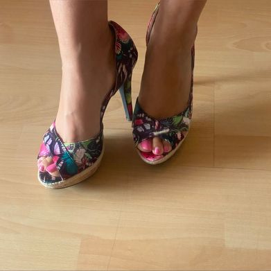 SweetFeet_24 (sweetfeet_24) OnlyFans Profile Image