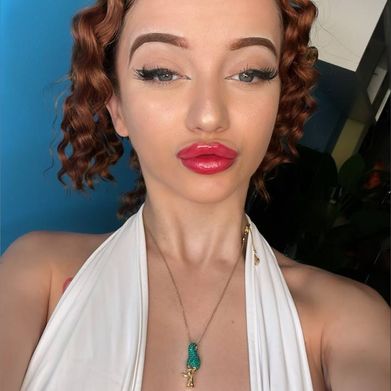 Rina🇦🇱 (rinabarbiee) Profile Photo Added 2025-07-05