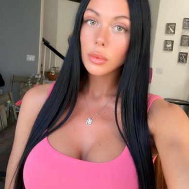 AlayZIA ♥︎ (alayzia) Profile Photo Added 2025-04-12