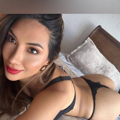 🌸 Asian Sweetheart 🌸 (misswongmy) Header Photo Added 2025-10-25