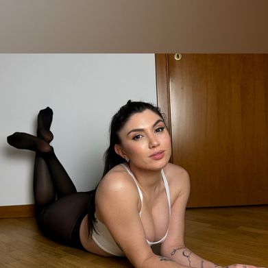 GLORIA OFFICIAL (gloriaofficial) Header Photo Added 2024-09-14