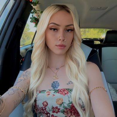 𝔏 🎀 (laveenalove) OnlyFans Profile Image