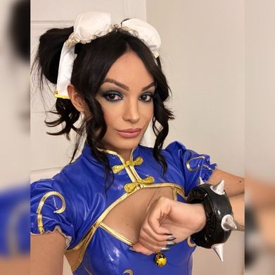 TS Angel Salope Number 🥇🇫🇷 (angel_salope) OnlyFans Profile Image