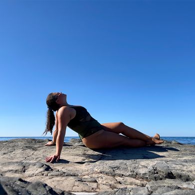 Bedroom Eyed Beauty 😍💚 (u397308619) Header Photo Added 2025-09-07