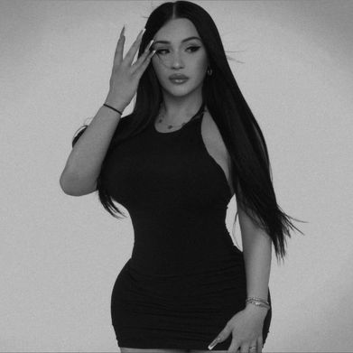 𝓓𝓮𝓼𝓲𝓻𝓮𝓮 𝓑𝓵𝓪𝓬𝓴 (thedesireeblack) Header Photo Added 2025-06-09